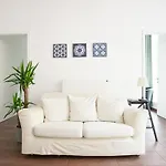 Wonderful Big Apartment Near Yppen Market