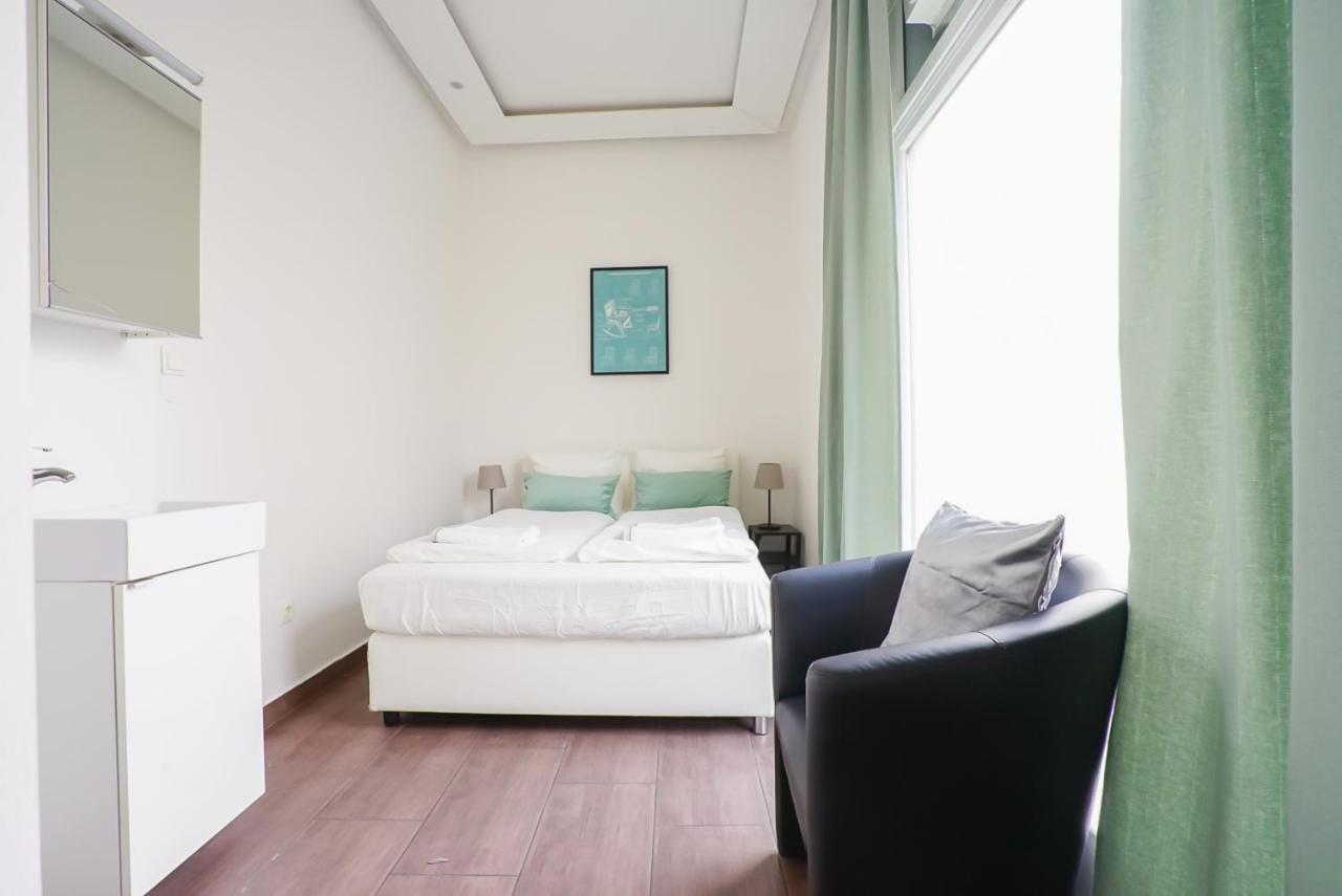 Wonderful Big Near Yppen Market Apartment *